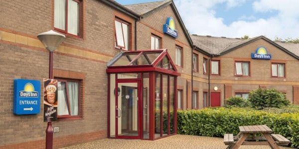 Days Inn by Wyndham Newport Magor